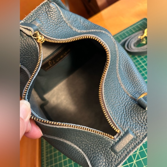 Oliveve Taya in Leather Crossbody - Picture 5 of 12